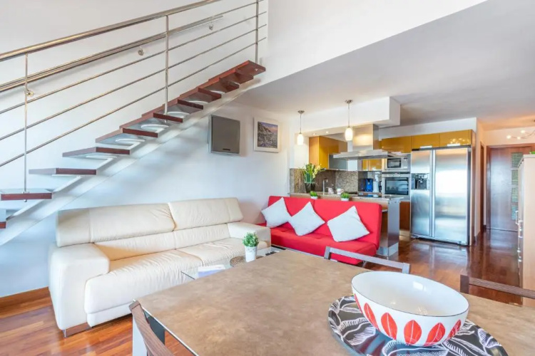 Apart-Rent Duplex Port Grec 5º