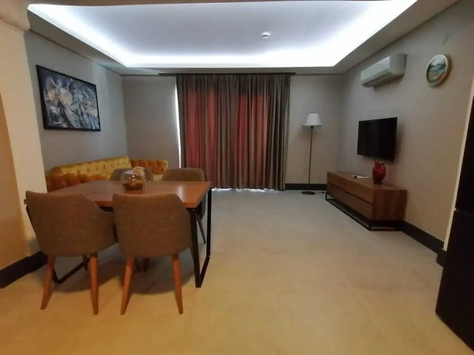 2 Bedrooms Deluxe Apartment