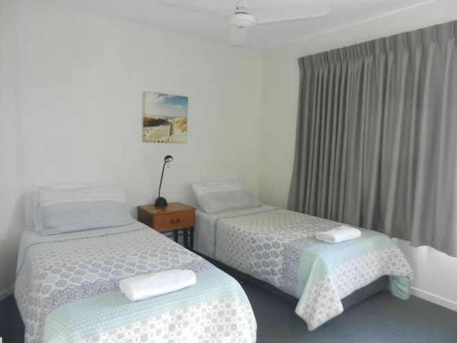 Beachside Resort - Kawana Waters