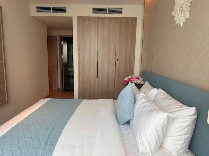 2 Bedrooms Apartment with balcony and with bay view