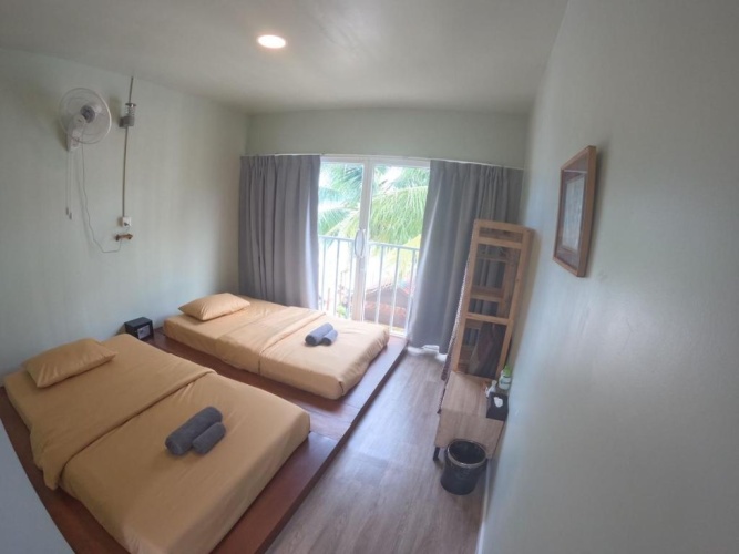 Standard Twin room with sea view