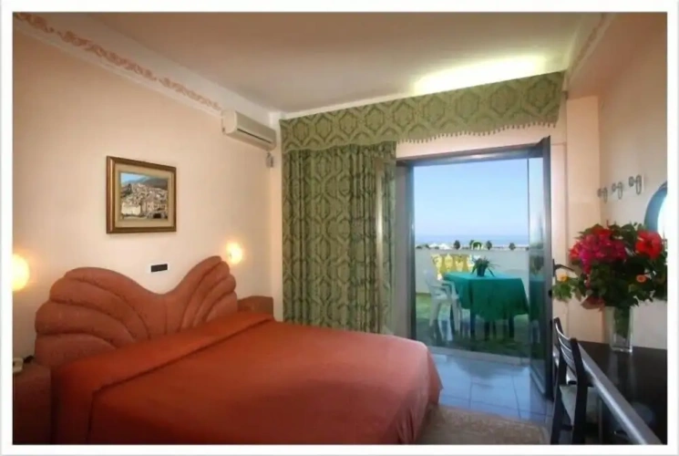 Standard Double room with balcony