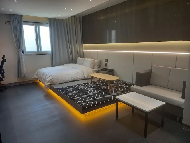 Premier Twin room