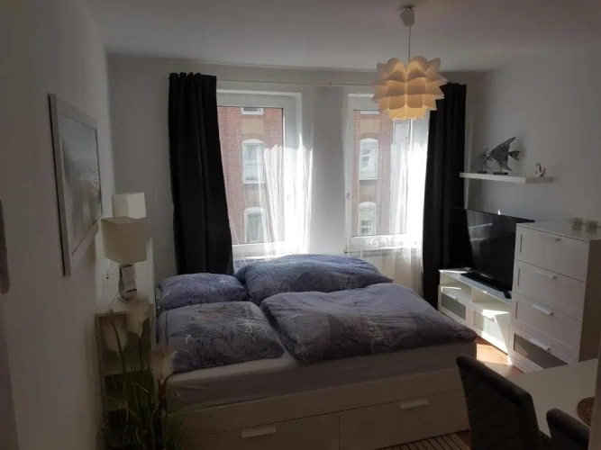 2 Bedrooms Apartment