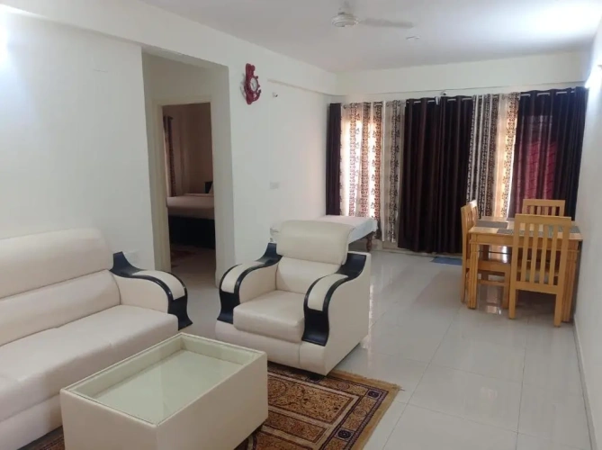 2 Bedrooms Apartment