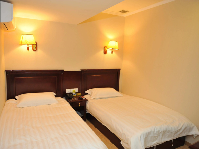 Chaoxin Shenglin Holiday Hotel