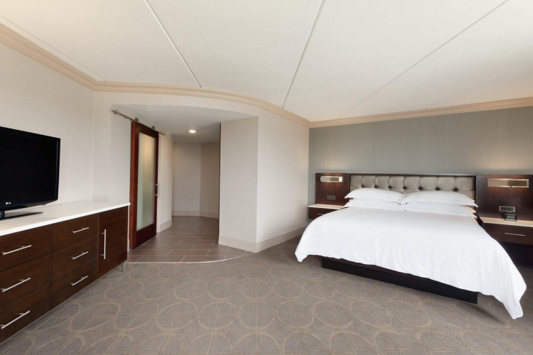 Hilton Philadelphia City Avenue photo 8