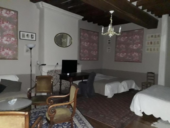 Standard Quadruple room with view