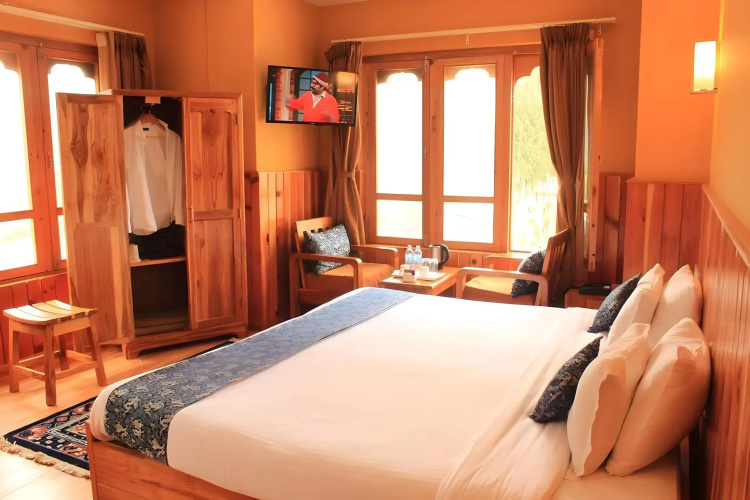 Hotel Khamsum