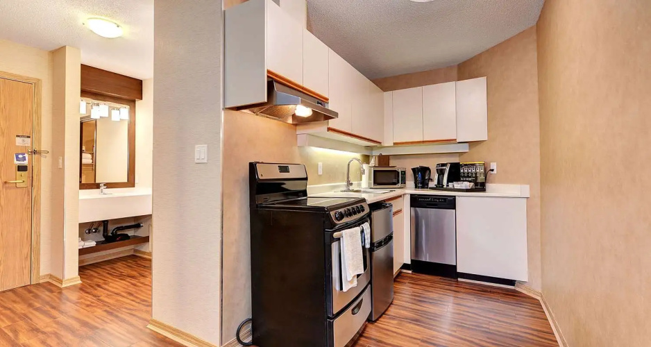 Best Western Plus Emerald Isle Hotel photo 28