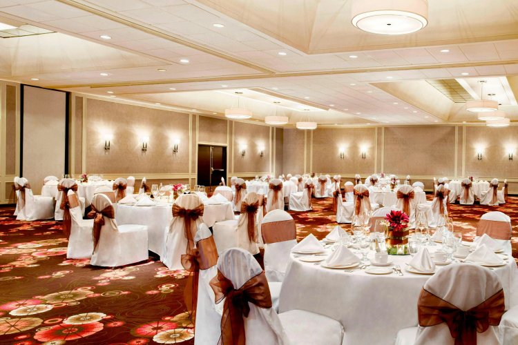 Sheraton Cavalier Calgary Hotel photo 25