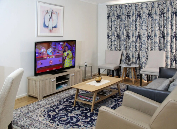 Adelaide Central Apartment - 3Br, 2Bath & Carpark