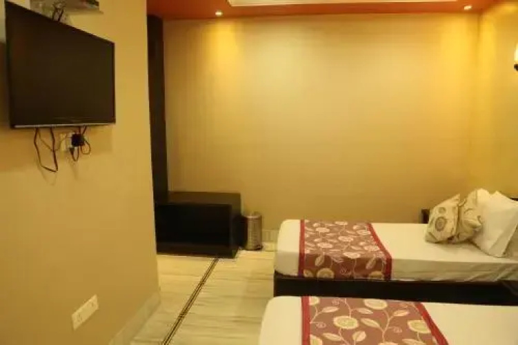 Hotel New Golden Palace