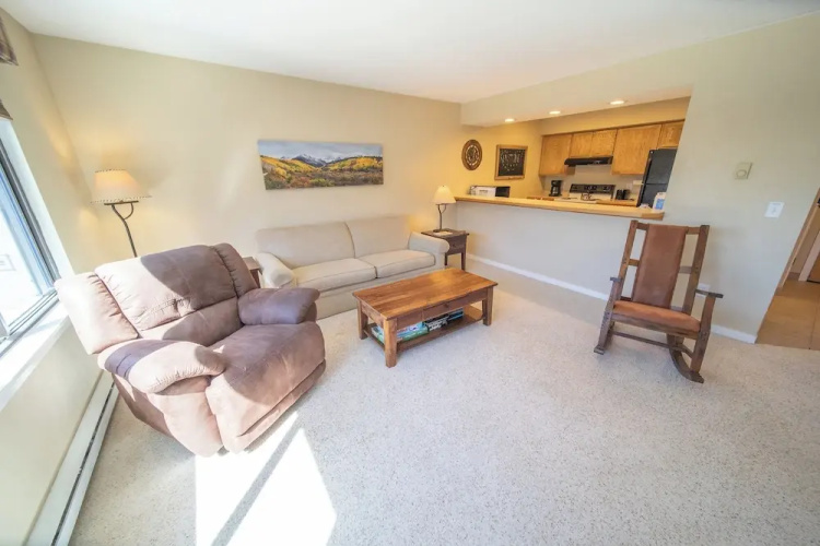 Edgewater 1451
