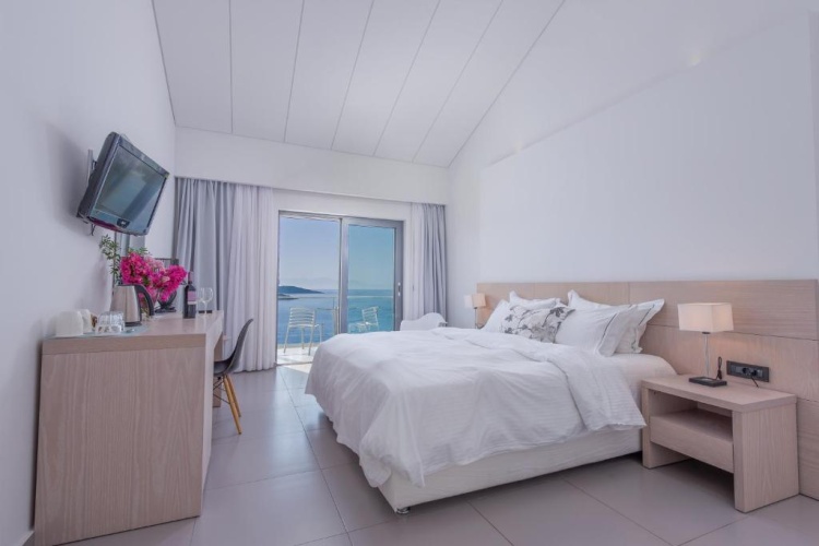 Double room with sea view