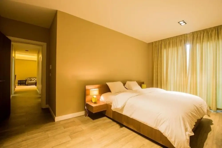 1 Bedroom Apartment with balcony