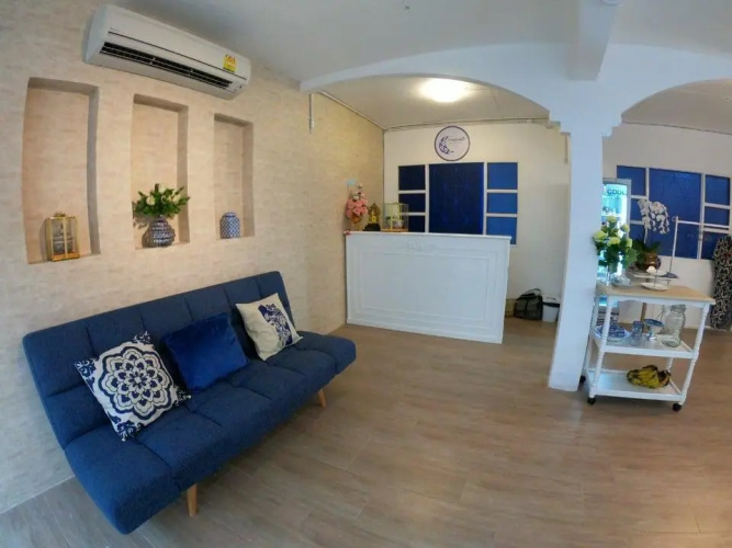 Zleepinezz Hostel