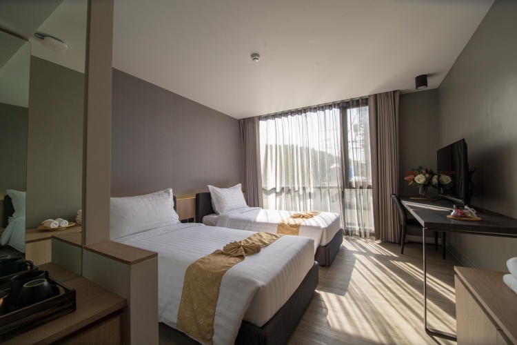 Standard Twin room