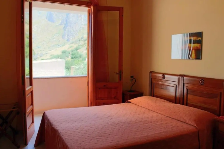 Standard Double room with balcony and with sea view