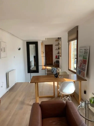1 Bedroom-1 Bathroom-walkinshower-terrace