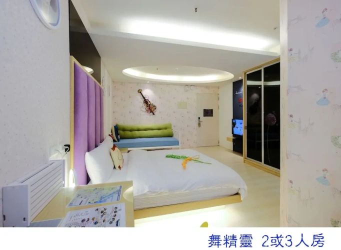 Standard Triple room