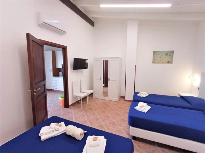 1 Bedroom Deluxe Apartment with balcony and with sea view