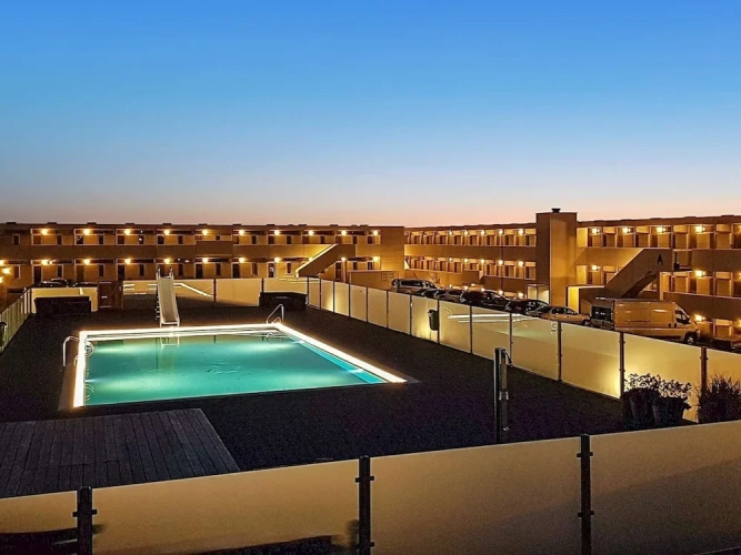 2 Bedrooms Apartment