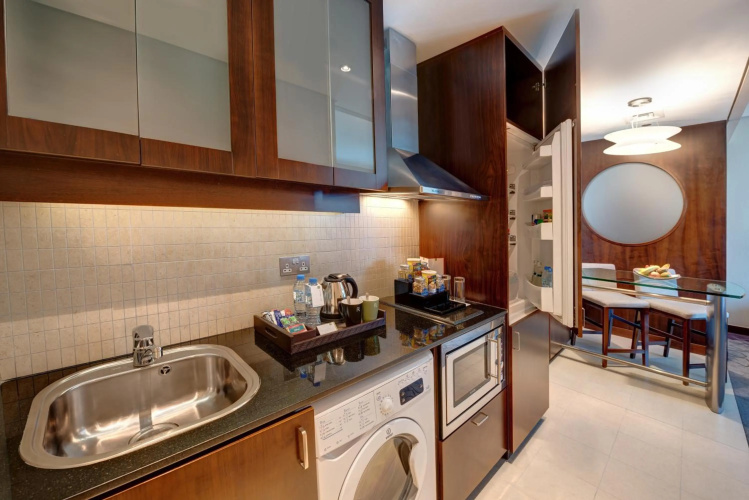 Rose Rayhaan by Rotana Hotel photo 42