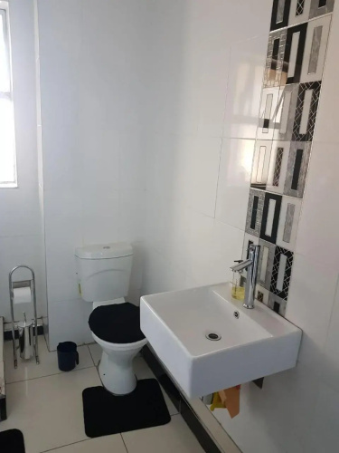 Beachurst Apartment