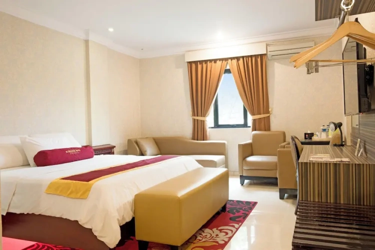 Suite with garden view