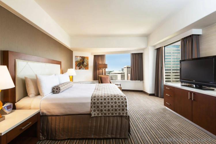 Crowne Plaza Seattle - Downtown by IHG