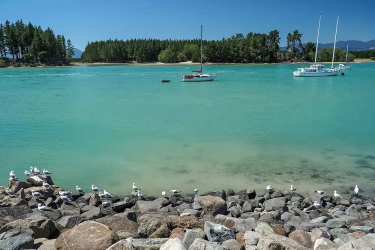 Mahana Hideaway