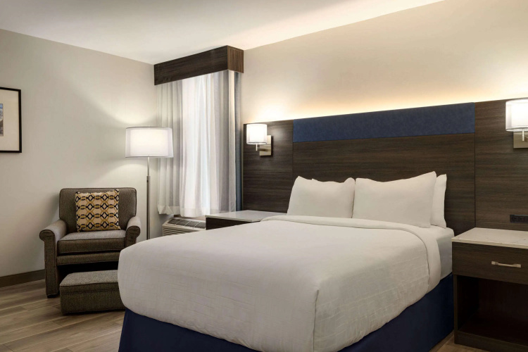 Wyndham Phoenix Airport/Tempe photo 6