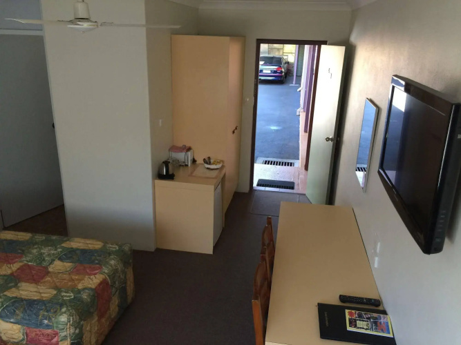 Golf View Motel