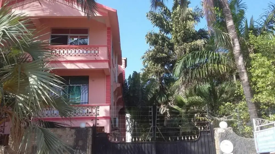Sadiana Apartments