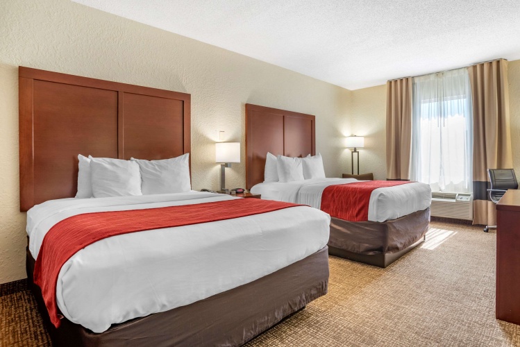 Standard Quadruple room