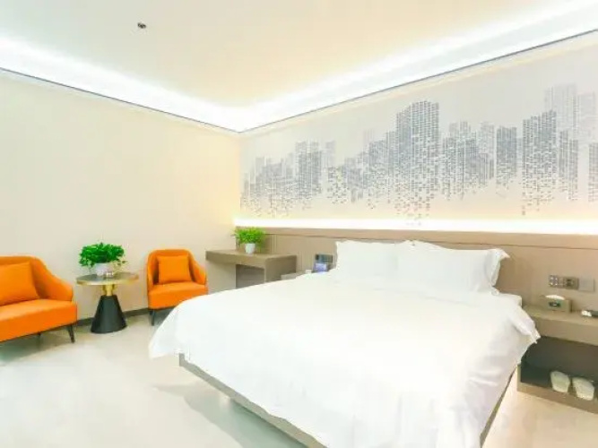 Changshou Yijia Hotel