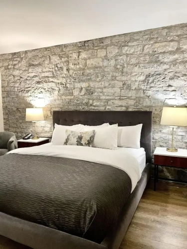 European Upper Floors/No Lift Double room
