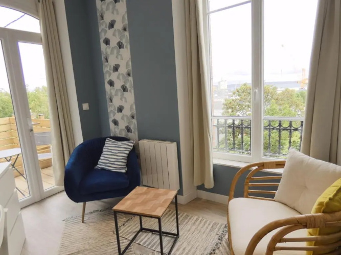 Charmant studio, terrasse privative [Moulin Blanc]