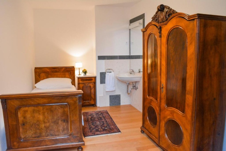 2 Bedrooms Suite