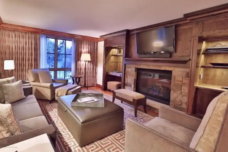 Three Bedroom Residence