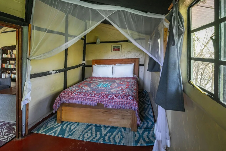 Punda Milias Lodge