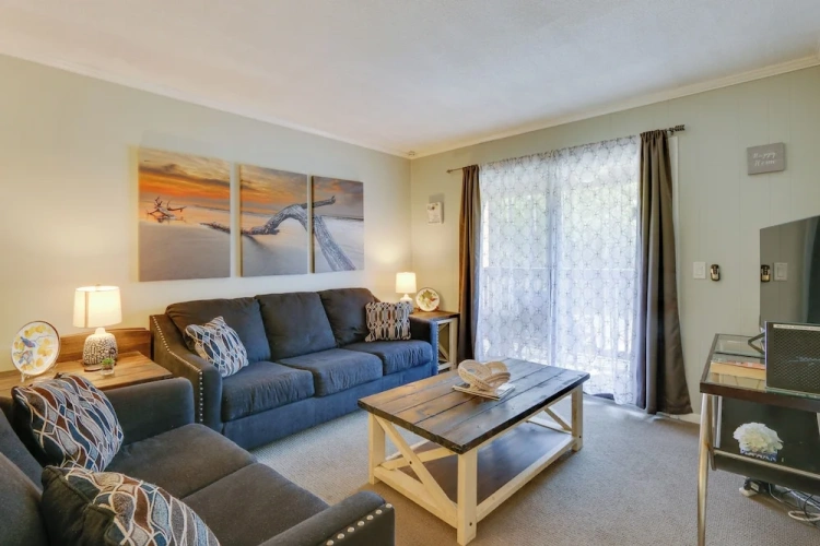 2 Bedrooms Apartment with balcony