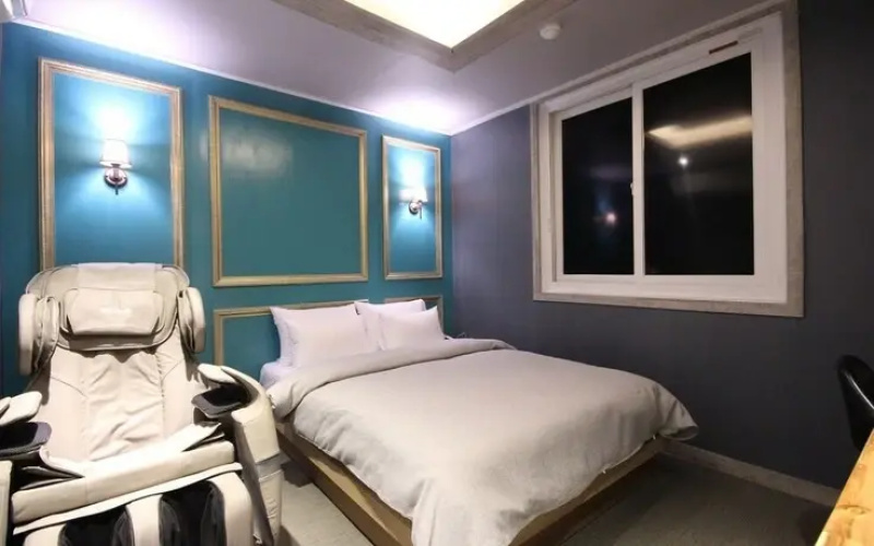 Gumi Indong Hotel Comma