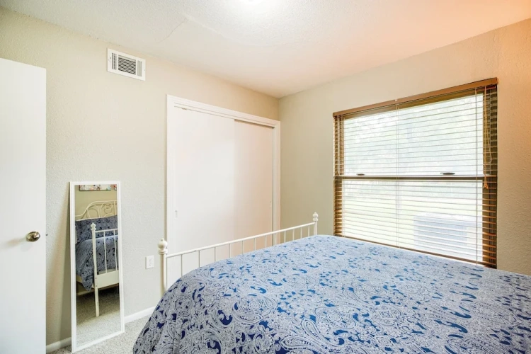 3 Bedrooms Cottage