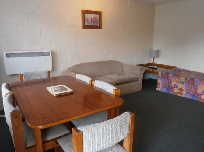 Aberdeen Court Apartments