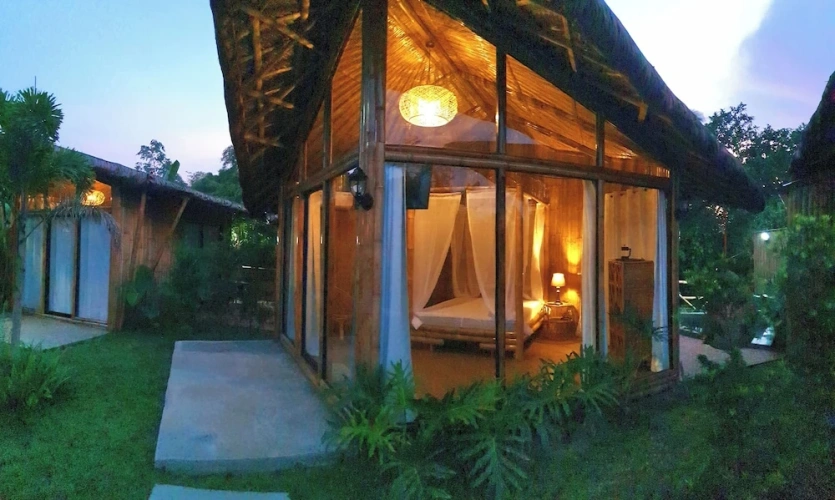 Standard Double room with pool view