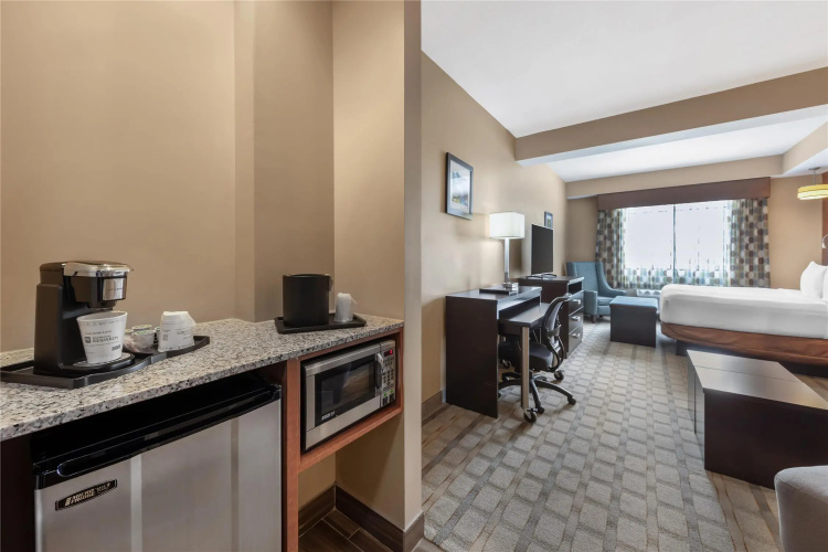 Best Western Plus Miami Executive Airport Hotel & Suites photo 38