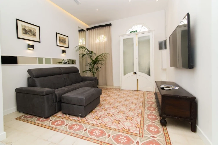 1 Bedroom Luxury Apartment