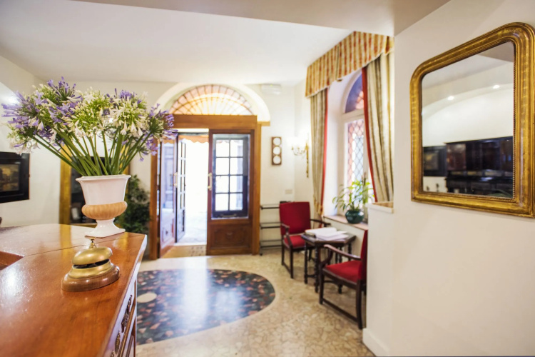 Numa Rome Portico